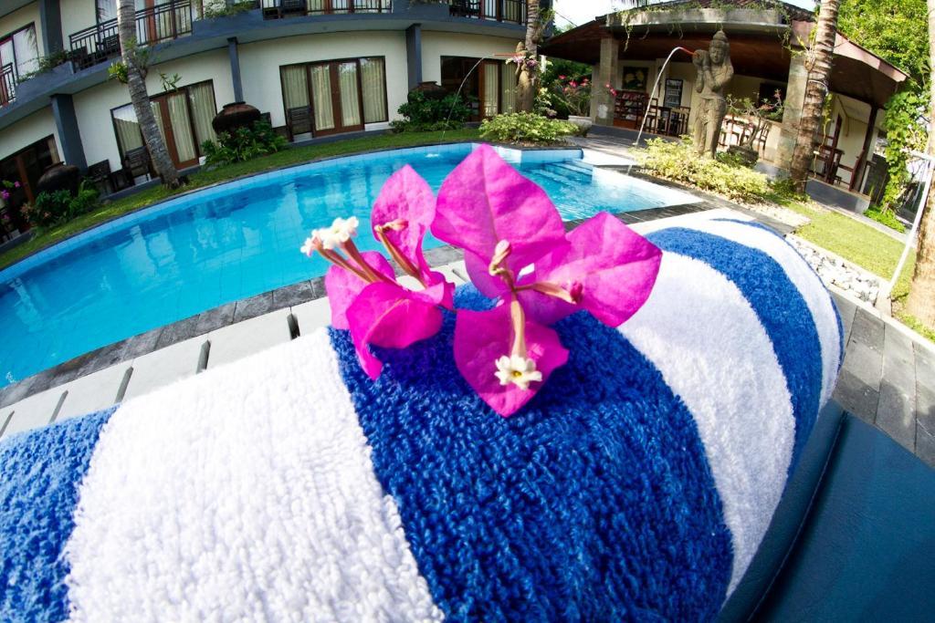 Terrace Bali Inn Nusa Dua  Pokój zdjęcie